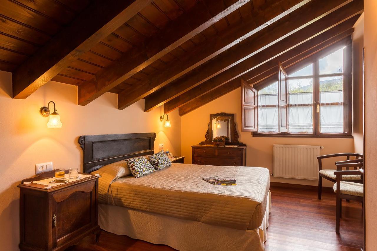 Casas Rurales Pandesiertos Onís Buitenkant foto